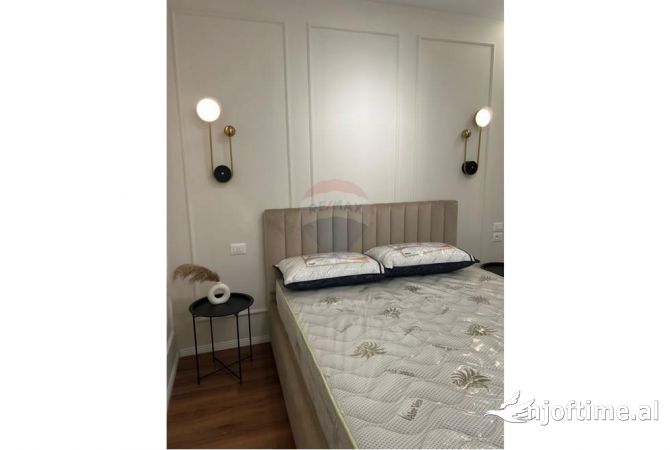 Shtepi me qera Apartament ne Tirane, 1+1, Mobilimi E mobiluar, Pagesa 700  Euro.