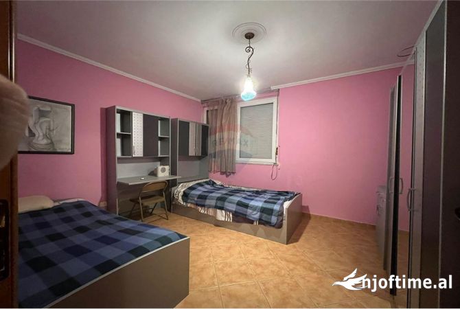 Shtepi me qera Apartament ne Tirane, 2+1, Mobilimi E mobiluar, Pagesa 600  Euro.