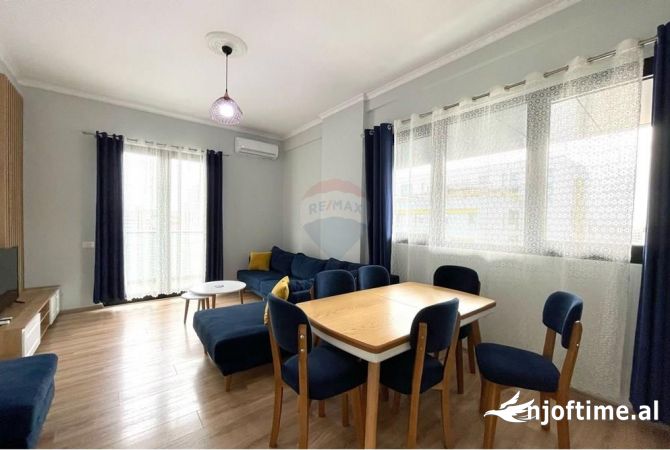 Shtepi me qera 2+1 ne Tirane - 800 Euro