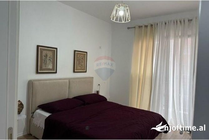 Shtepi me qera Apartament ne Tirane, 1+1, Mobilimi E mobiluar, Pagesa 430  Euro.