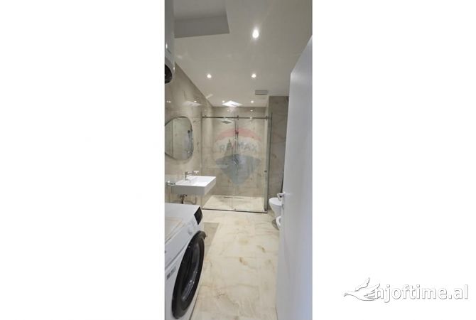 Shtepi me qera Apartament ne Tirane, 2+1, Mobilimi E mobiluar, Pagesa 1,500  Euro.