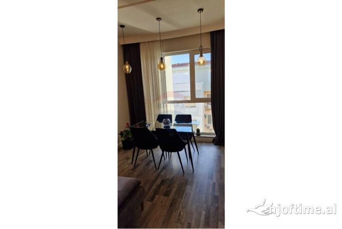 Casa in affitto 2+1 a Tirana - 800 Euro