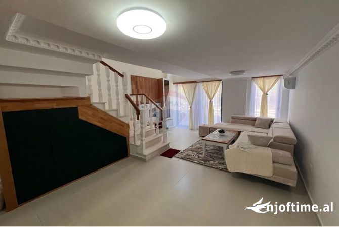 Shtepi me qera 2+1 ne Tirane - 1,000 Euro