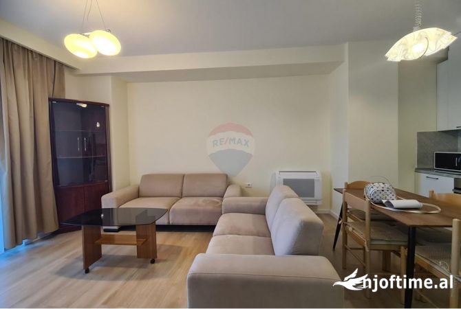 Shtepi me qera 2+1 ne Tirane - 750 Euro