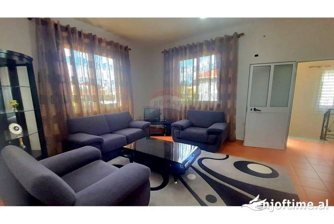 Shtepi me qera 2+1 ne Tirane - 50,000 Leke