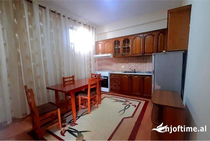 Casa in affitto 2+1 a Tirana - 50,000 Leke