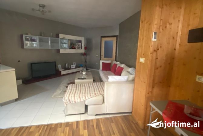 Shtepi ne shitje 2+1 ne Tirane - 155,000 Euro
