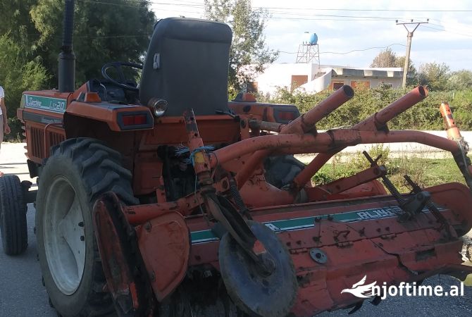 Makina ne shitje  ne Lushnje - 550,000 Leke