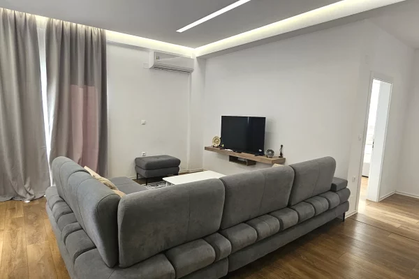 Apartment for rent in Tirana 3+1, Furnished