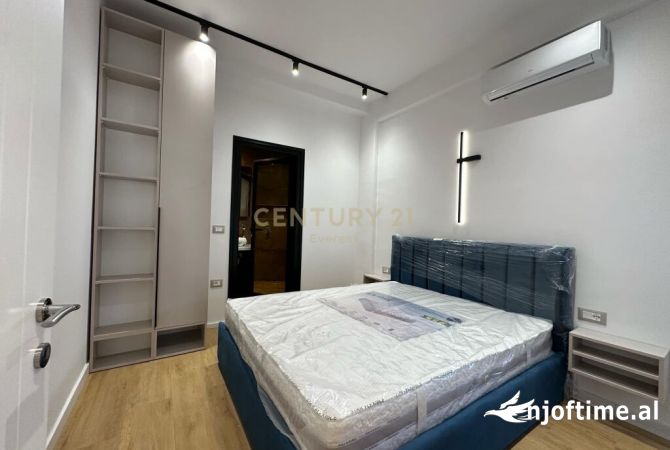 Shtepi ne shitje Apartament ne Tirane, 1+1, Mobilimi E mobiluar, Pagesa 198,000  Euro.