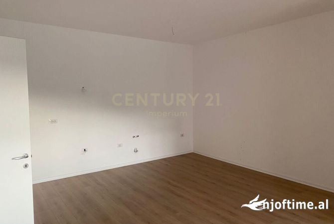 Shtepi ne shitje 2+1 ne Tirane - 162,000 Euro