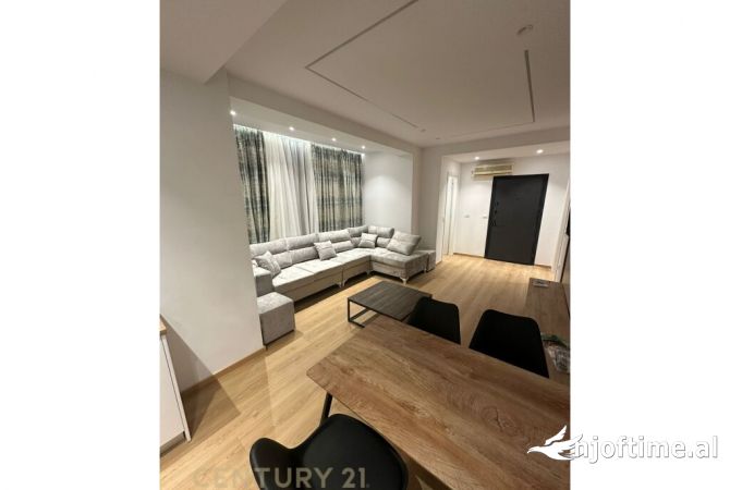 Shtepi me qera 1+1 ne Tirane - 700 Euro