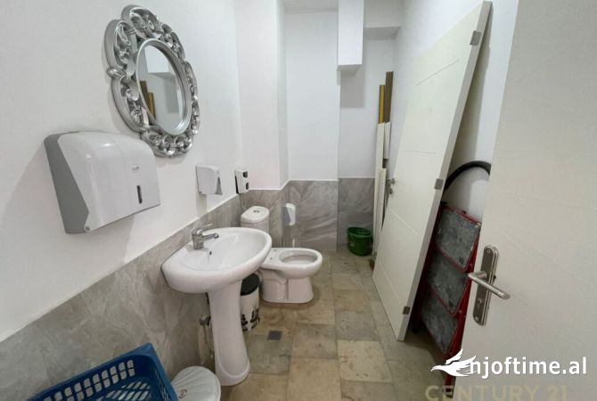 Ambient Biznesi Per Qera