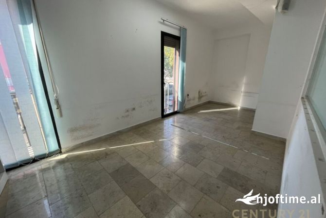 Ambient Biznesi Per Qera