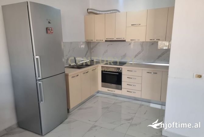 Shtepi me qera 1+1 ne Tirane - 350 Euro