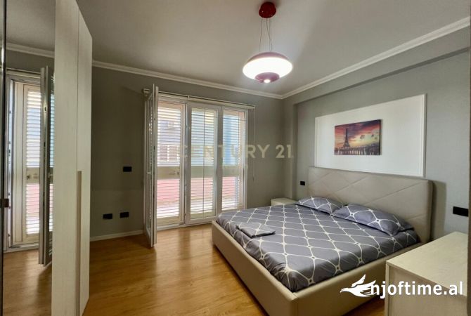 Shtepi me qera 2+1 ne Tirane - 800 Euro