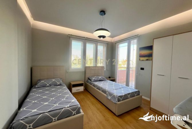 Shtepi me qera Apartament ne Tirane, 2+1, Mobilimi E mobiluar, Pagesa 800  Euro.