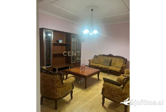 Shtepi ne shitje 2+1 ne Tirane - 250,000 Euro