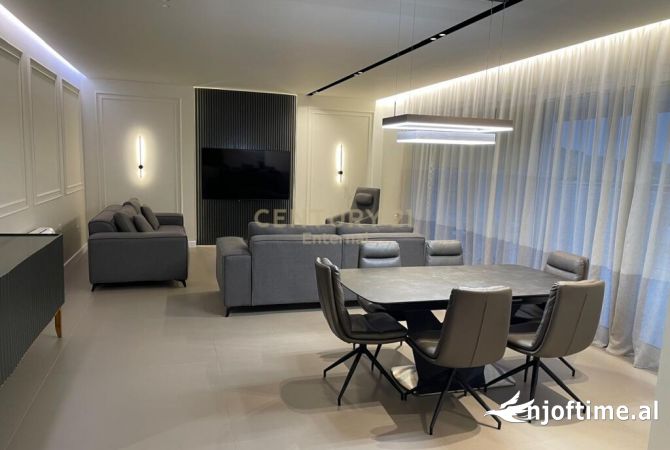 Shtepi me qera 3+1 ne Tirane - 1,600 Euro