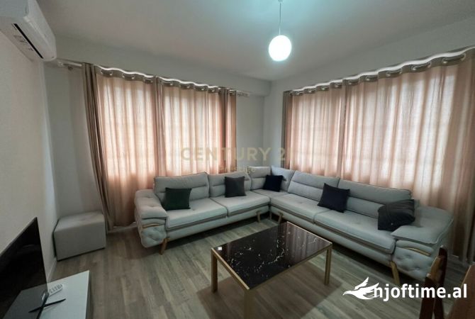 Shtepi me qera 2+1 ne Tirane - 500 Euro