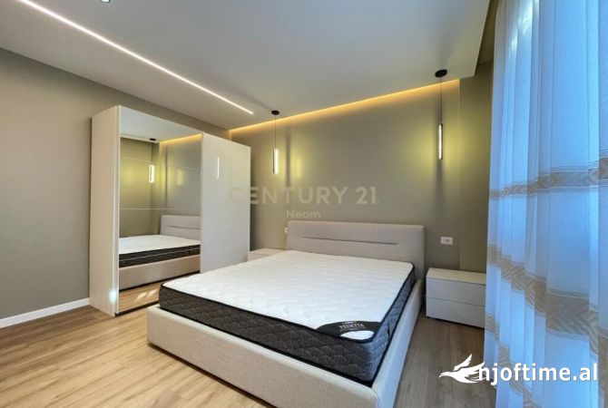 Shtepi me qera Apartament ne Tirane, 2+1, Mobilimi E mobiluar, Pagesa 900  Euro.