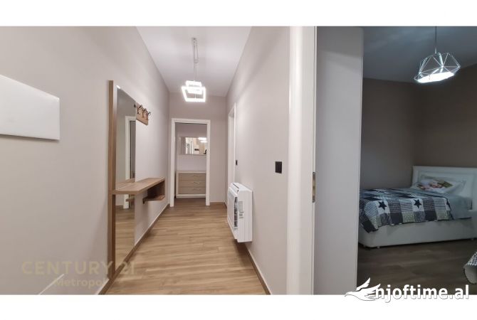 Shtepi me qera Apartament ne Tirane, 2+1, Mobilimi E mobiluar, Pagesa 1,700  Euro.