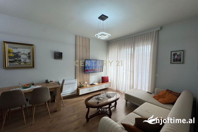 Shtepi ne shitje 1+1 ne Tirane - 150,000 Euro