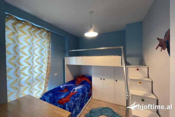 Shtepi me qera Apartament ne Tirane, 2+1, Mobilimi E mobiluar, Pagesa 650  Euro.