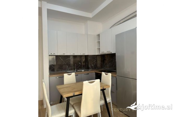 Shtepi ne shitje 1+1 ne Tirane - 99,000 Euro