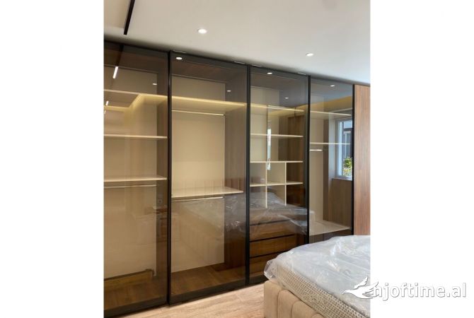 Shtepi me qera Apartament ne Tirane, 2+1, Mobilimi E mobiluar, Pagesa 1,500  Euro.