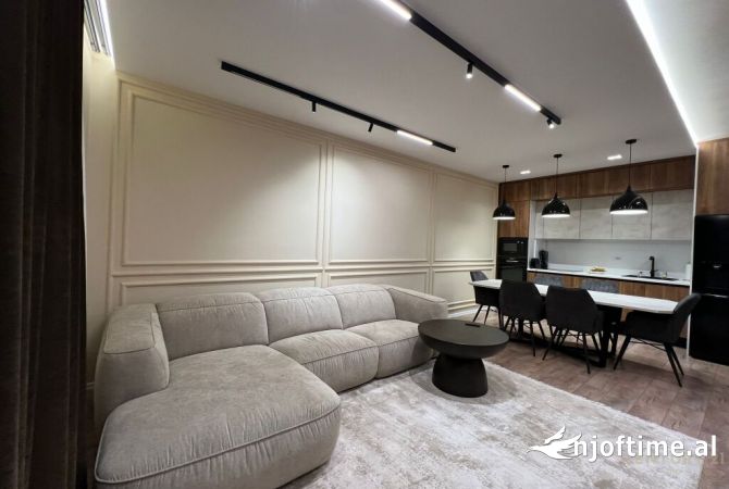 Shtepi me qera 2+1 ne Tirane - 1,500 Euro