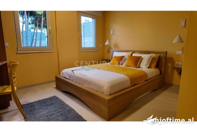 Shtepi ne shitje Apartament ne Durres, 2+1, Mobilimi E mobiluar, Pagesa 229,500  Euro.