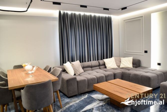 Shtepi ne shitje 2+1 ne Tirane - 260,000 Euro