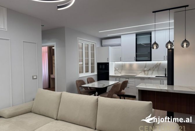 Shtepi me qera 2+1 ne Tirane - 1,500 Euro