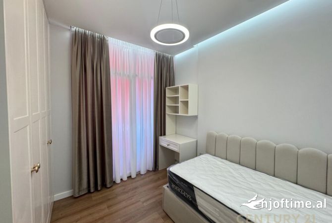 Shtepi me qera Apartament ne Tirane, 2+1, Mobilimi E mobiluar, Pagesa 1,500  Euro.