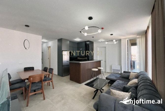 Shtepi me qera 2+1 ne Tirane - 1,350 Euro
