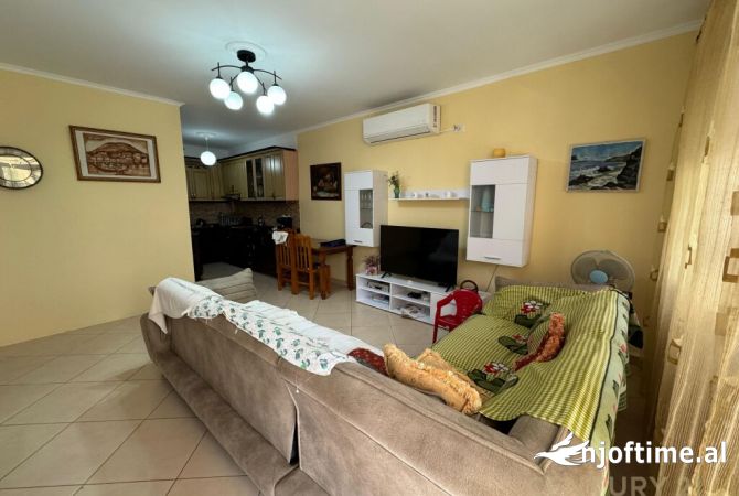 Shtepi ne shitje 4+1 ne Tirane - 200,000 Euro