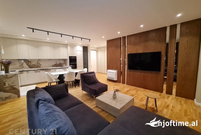Casa in vendita 3+1 a Tirana - 486,000 Euro