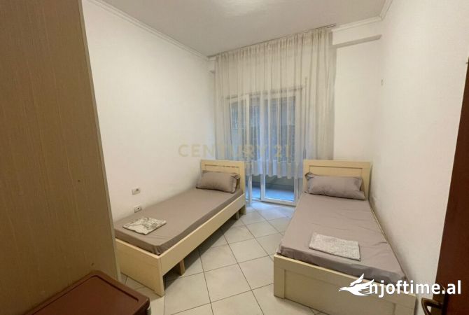 Shtepi me qera Apartament ne Tirane, 2+1, Mobilimi E mobiluar, Pagesa 500  Euro.
