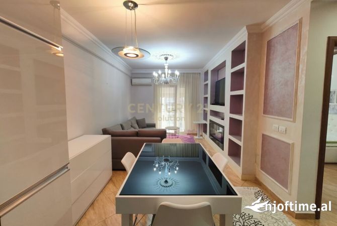 Shtepi me qera 1+1 ne Tirane - 570 Euro