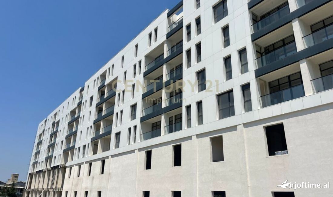 Shtepi ne shitje Apartament ne Tirane, 2+1, Mobilimi Bosh, pa mobiluar, Pagesa 153,000  Euro.