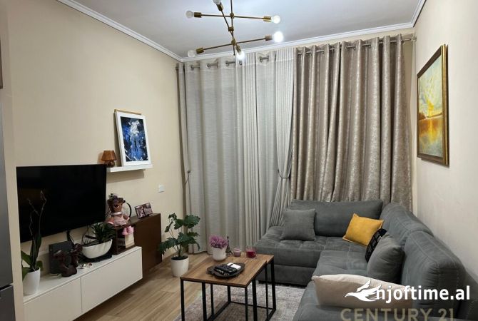 Shtepi me qera 1+1 ne Tirane - 550 Euro