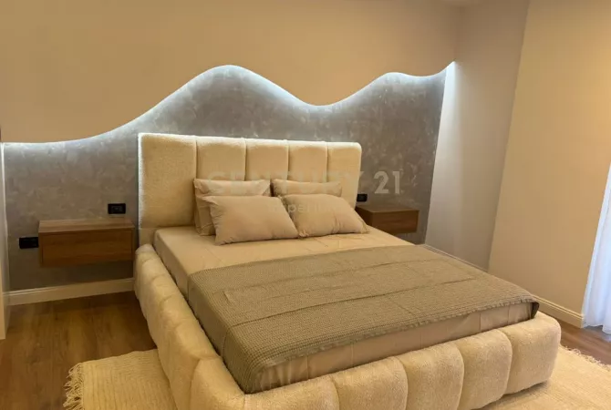 Apartment for sale in Tirana 2+1, Furnished