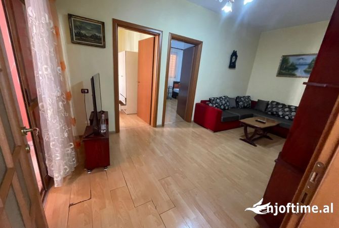 Shtepi me qera 2+1 ne Tirane - 600 Euro