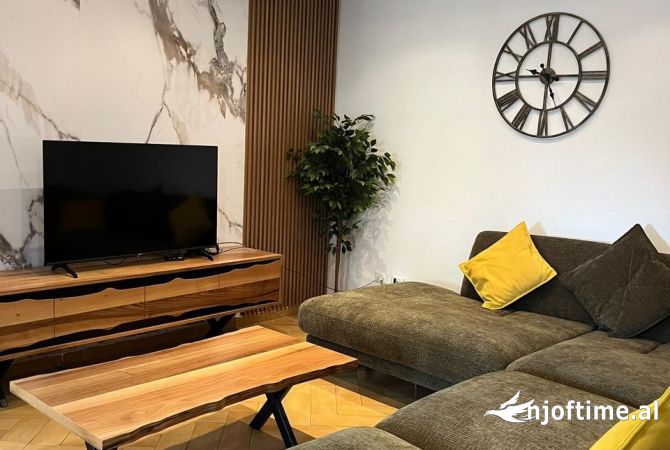 Casa in affitto 2+1 a Tirana - 1,000 Euro