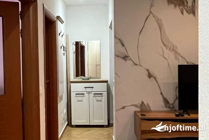 Casa in affitto 2+1 a Tirana - 1,000 Euro