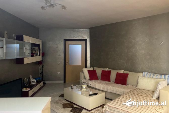 Shtepi ne shitje 2+1 ne Tirane - 155,000 Euro