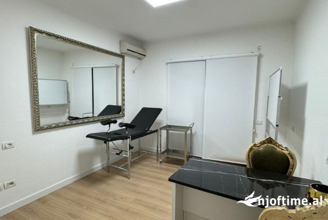 Ambient biznesi me qera 3+1 ne Tirane - 1,500 Euro