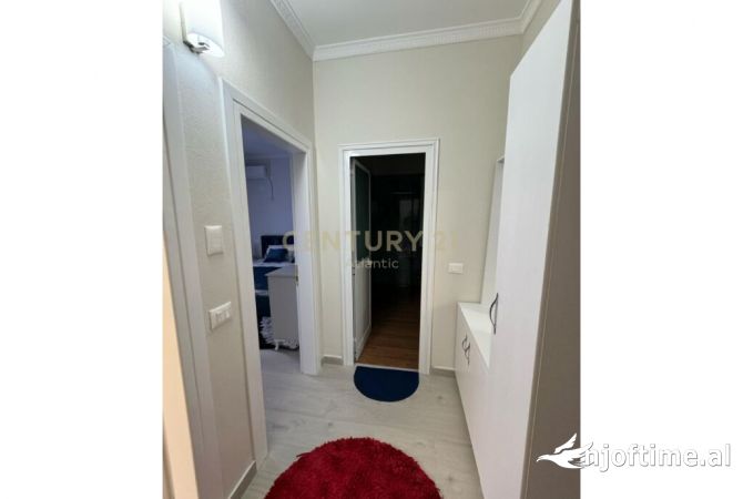 Shtepi me qera 1+1 ne Durres - 1,050 Euro