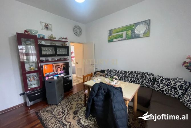 Shtepi me qera 1+1 ne Durres - 945 Euro